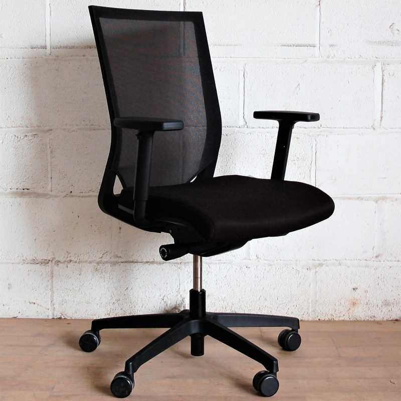 Mesh-Back Task Chair Black 2120a
