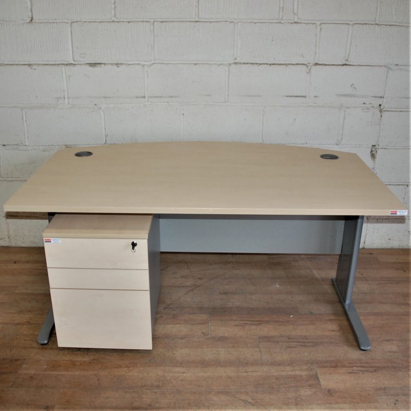 Bow Front Managers Desk Maple 11113