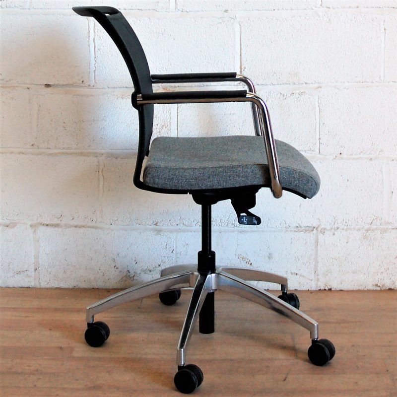 Grey Office Swivel Chair 2149