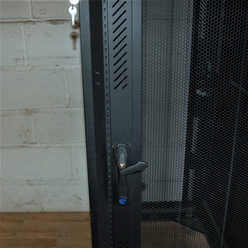 CANNON 33U Server Smart Cabinet Rack 9083
