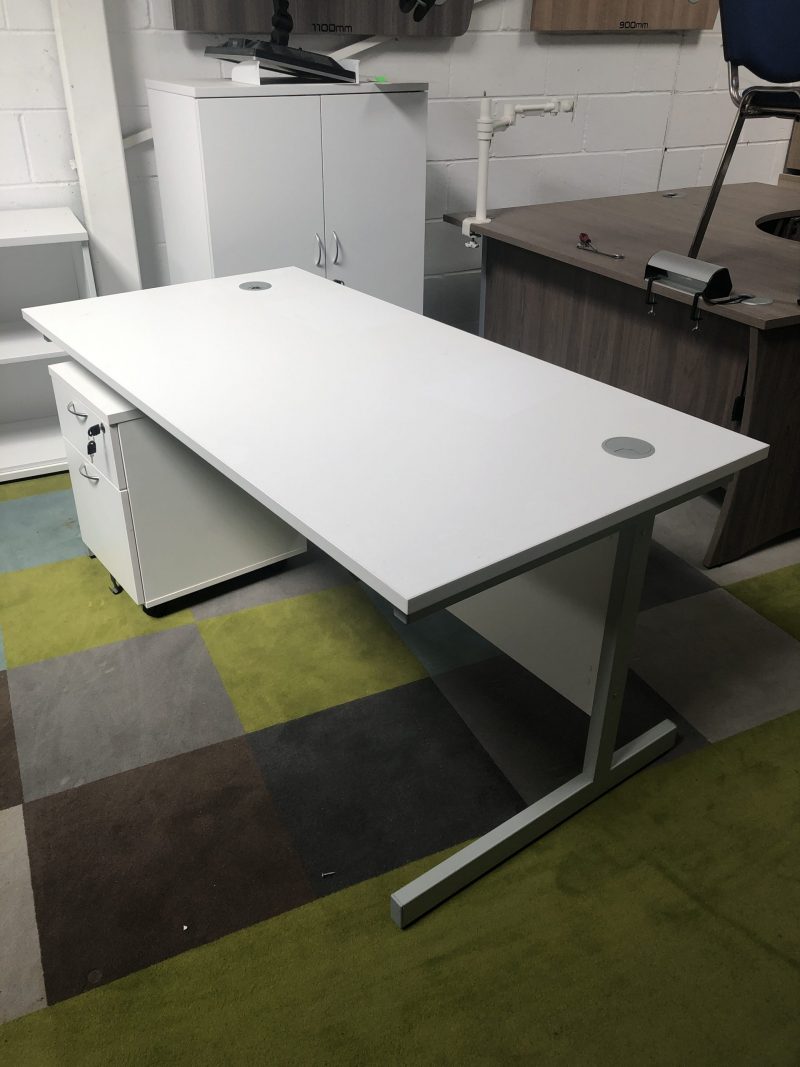 1600mm White Desk and Pedestal 11162
