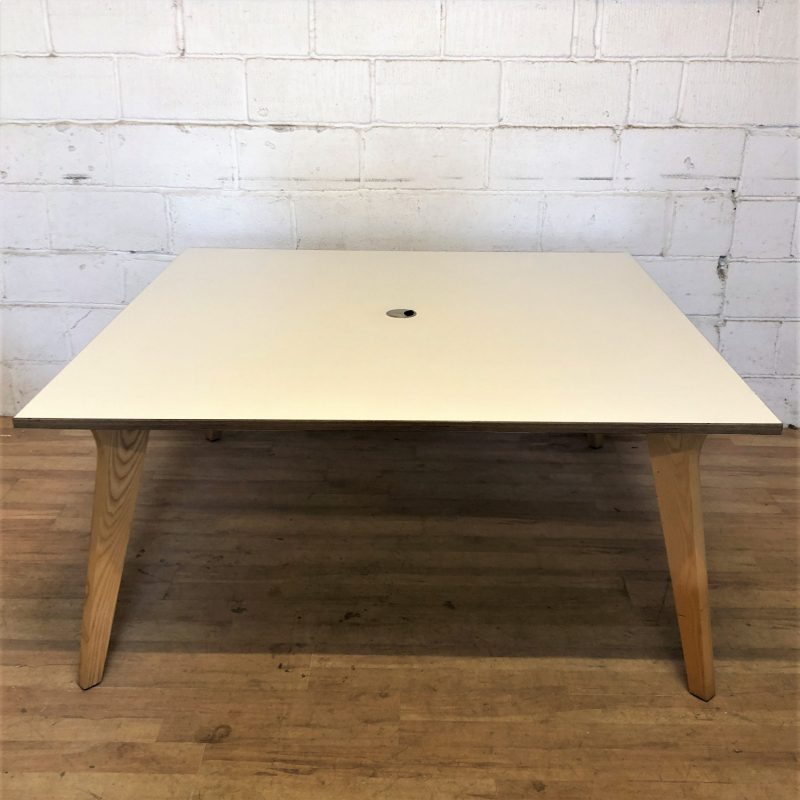 Square Table White Oak 160cm 15092