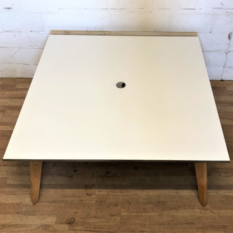 Square Table White Oak 160cm 15092