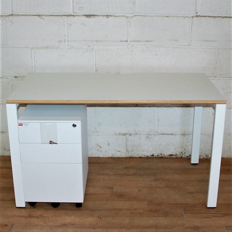 Desk White 130x65cm 11187c