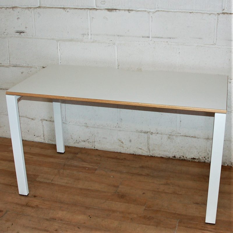 Desk White 130x65cm 11187c
