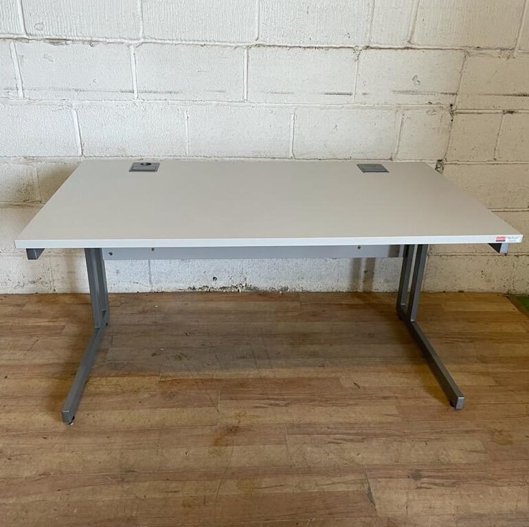 1400mm Grey Desk 11198