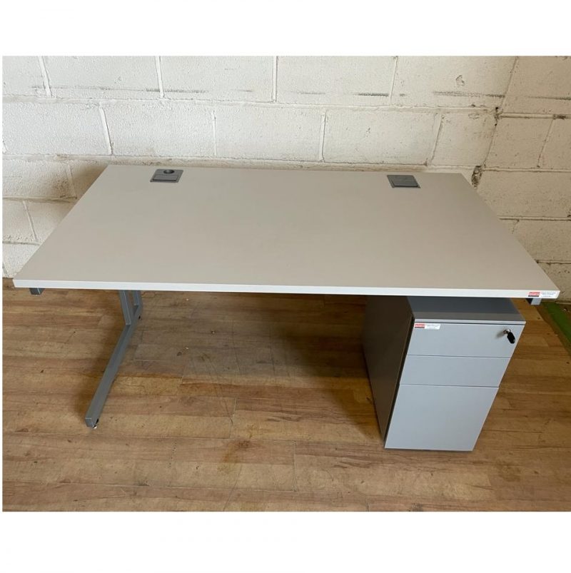 1400mm Grey Desk 11198