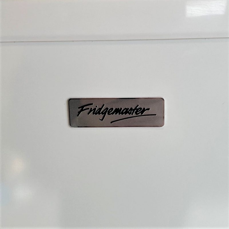 FRIDGEMASTER Larder Refrigerator 9118