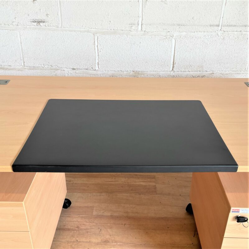 Rubber Desk Mat with Edge Protection 9158