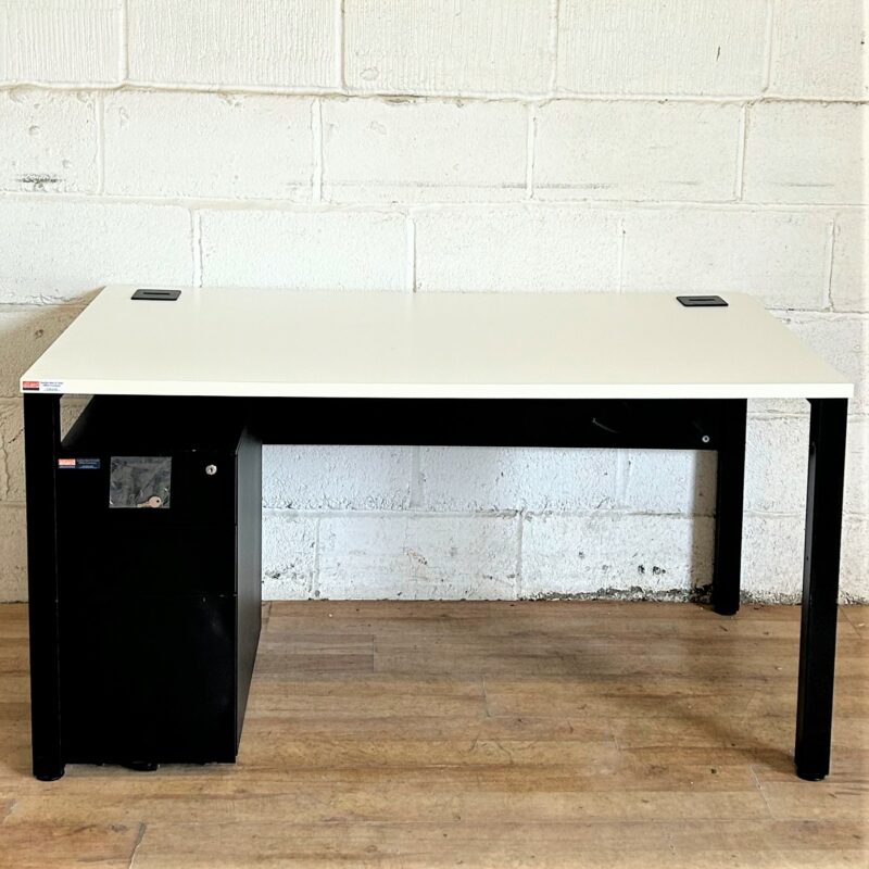 Desk Black and White 140cm 11286
