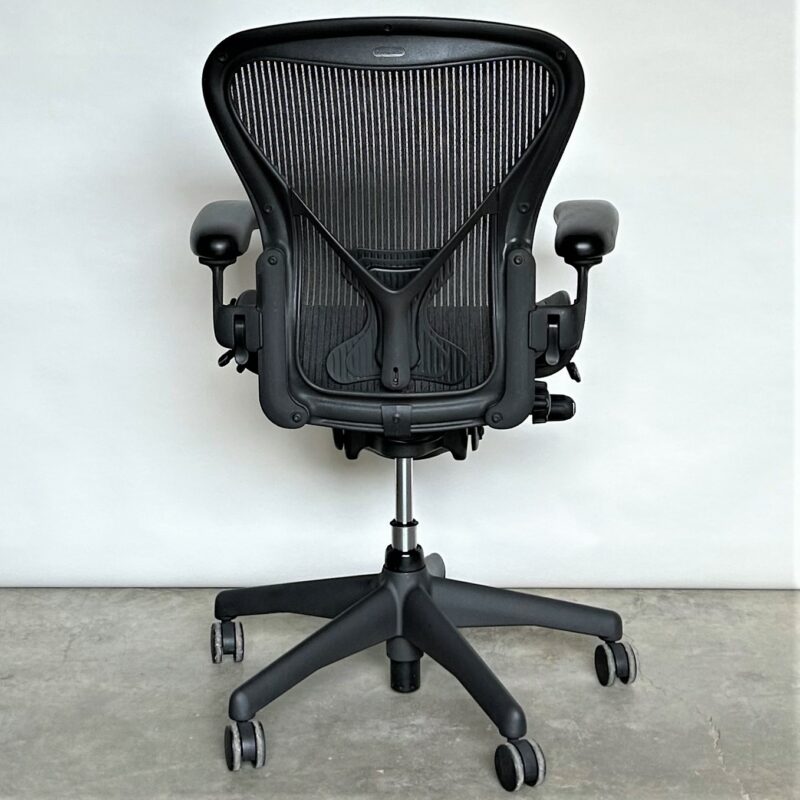 HERMAN MILLER Aeron Task Chair Posture-Fit 2285