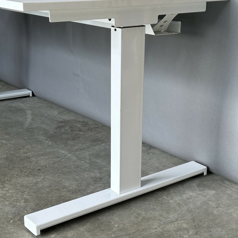 11335 Sit-Stand Electric Height Adjustable Desk White 11335