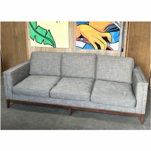 Large Comfy Grey 3 Seat Sofa 3093a